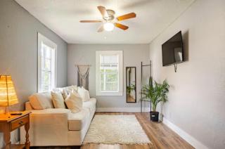 Modern Private Tampa Getaway Steps from Ybor - 9