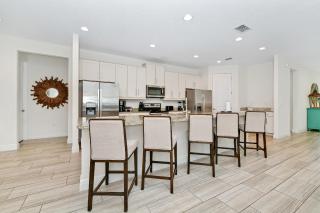 Luxury Home With Themed Rooms, Game Room And Waterpark & Resort Access Near Disney At Encore Resorts Reunion - 260Cl - 3