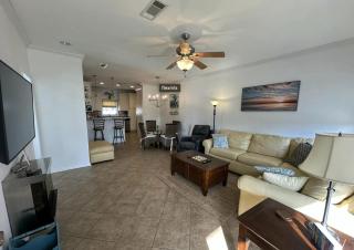 Steps from the Sand and Town Green - 2BR Coastal Retreat - 1