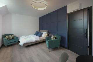 The Sixty Aparthotel - Central Cardiff Apartment with Parking - Cardiff - 2