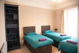 Carrick Central Accommodation - 6