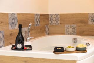 Lemora Luxury Home - 1