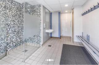 Riverside Flat with Pool,Jacuzzi,Sauna - 4