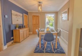 Coastal home sleeping five - 2 minute walk beach - Pakefield - 7