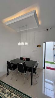 Kusuma Guest House - 9