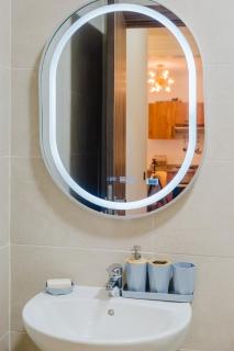 Bright Apartment with 2 Pools and Secure Parking - Marrakesch - 9
