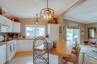 1 Mi to Silver Lake Sand Dunes Family Gem with Yard - Mears - 1