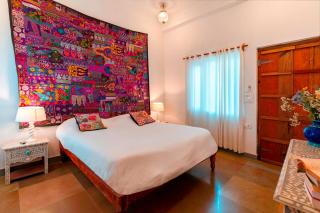 Lake Pichola Hibiscus Hotel - 5
