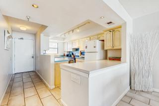 Emerald Surf 206 - 1