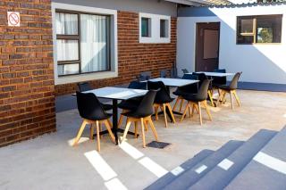 Glowti Event & Guest House - Centurion - 3
