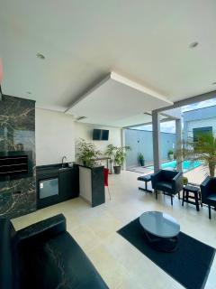 Casa com piscina - 8