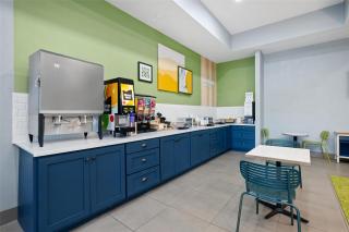 Spark by Hilton Homewood Birmingham - 5