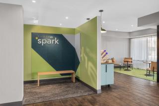 Spark by Hilton Bakersfield Central - 7