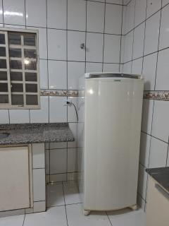 SOBRADO - 5 quartos - 4 banheiros - 4 vagas de garagem - 7