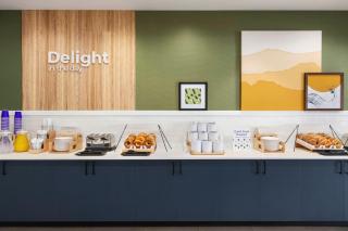 Spark by Hilton Orlando Universal Boulevard - 1