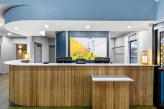 Spark By Hilton Merrillville - 8