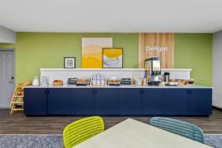 Spark By Hilton Merrillville - 1