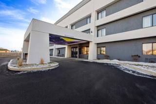 Spark By Hilton Fort Wayne - 8