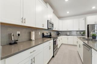 All Vacation Dreams ChampionGates Hot Tub & Pool Mansion - 3