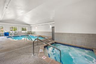 Spark By Hilton Eden Prairie - 3