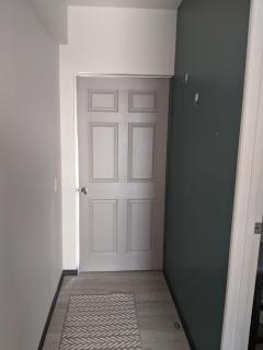 Leopoldo's Place - - 8