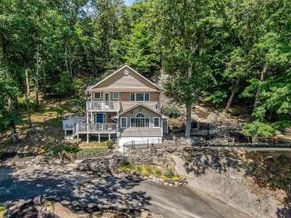 Zen Lake House - 0