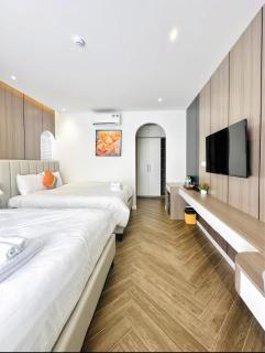 Luxury Hotel - Sunset Town - 0