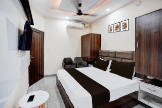 HoteL O J10 - Ludhiana - 7