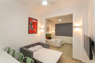 Studio Praia: conforto ao lado de Ipanema - 1