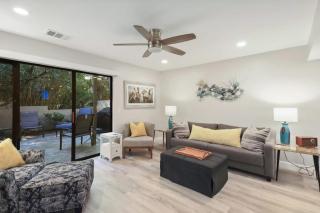 Coligny Beach Getaway Villa Private Courtyards - 0