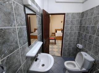 Executive King-Size Bed Room In Akpakpa Cotonou Benin - Agbato - 5