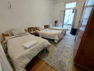 Granada private bedroom for men only - 8