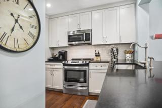 Heart of Sea Pines Coastal Villa Getaway - Hilton Head Island - 2