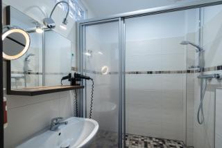 home Hotel - 7
