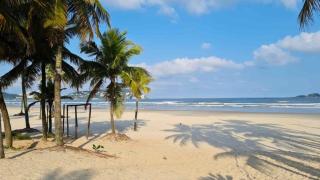 Ap Amplo - Vaga Garagem - Praia Enseada - 7