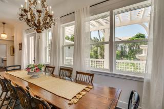 Luxe Pine Island Living Historic Old Florida Gem! - 5