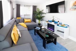 Sea Star Suites By The Sea - 3