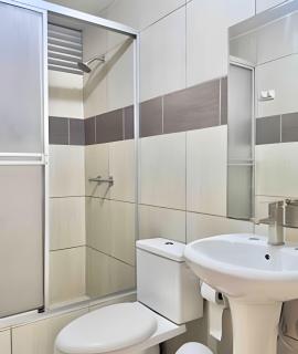 Big 3BR Apartment in the center of Miraflores - 9