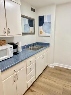 5M Downtown Stylish Studio Newly Renovated - 3