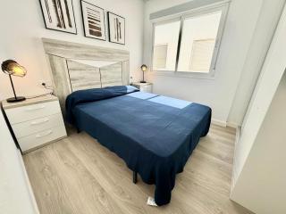 Modern 3 Bed House with shared pool in Los Alcazares - 2