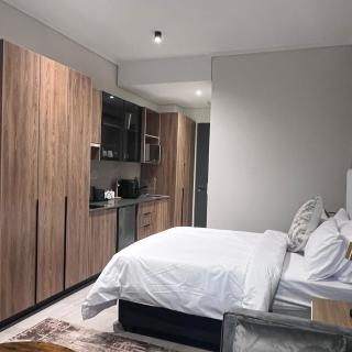 423 Menlyn maine Apartment - Pretoria - 5