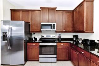 Gorgeous Home With Private Pool, Game Room Near Disney With Waterpark & Resort Access At Encore Resort - 781La - 1