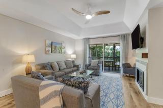 Serene Lagoon Retreat Screened Porch & Deck - 6