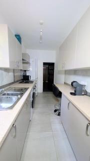Homely Long Stay, Breakfast, Games and Projector - 7