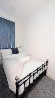 Homely Long Stay, Breakfast, Games and Projector - 2