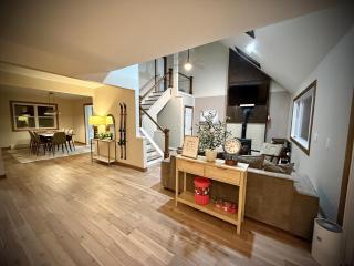 Ski MTB Sleeps 20 Home near Killington and Woodstock - 9