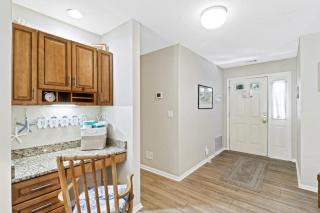 Pet-Friendly 128 Evian Villa Pool Pickleball Tennis & Beach - Hilton Head Island - 4