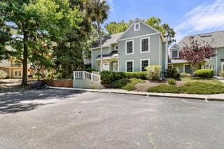 Pet-Friendly 128 Evian Villa Pool Pickleball Tennis & Beach - Hilton Head Island - 3