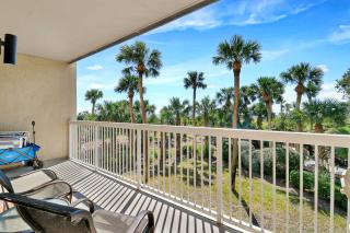 Oceanfront Villa Direct Beach Access - 0