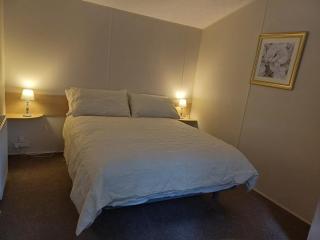 Haggerston Castle LAKEFIELD 12 - ENTERTAINMENT PASSES NOT INCLUDED - Beal - 2